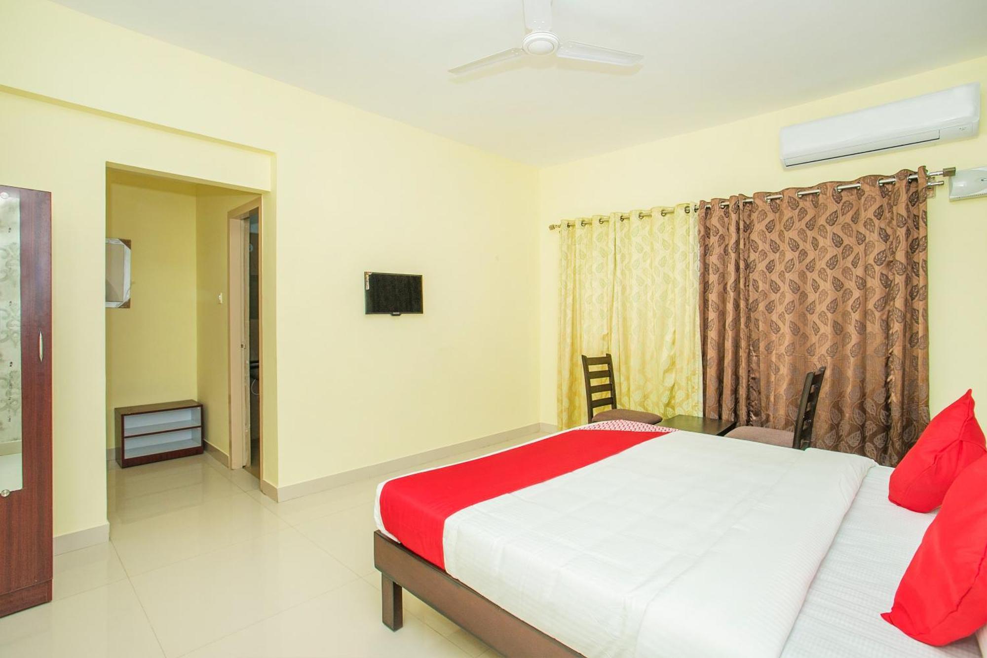 Jālahalli Hotel O Gymkhana Comforts מראה חיצוני תמונה